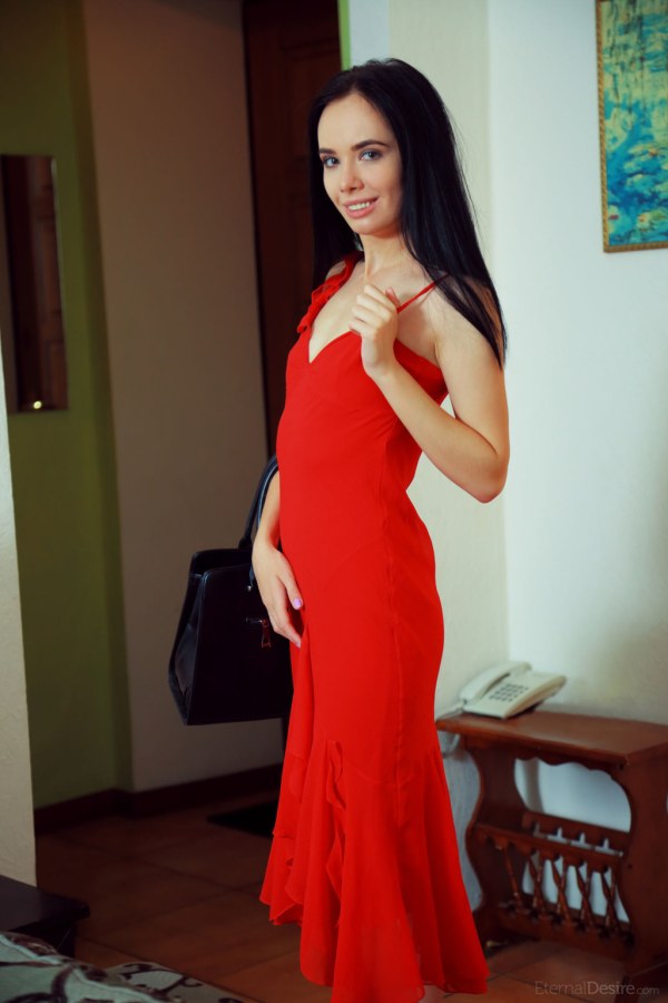 Playful babe opens ass